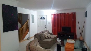 Signature Skys Guest Apartments Кингстън Екстериор снимка